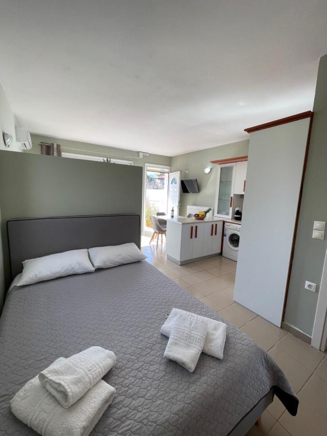 Aggeliki's Hideaway